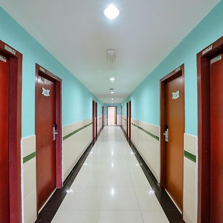 Oyo 90208 Milion Inn Мири Екстериор снимка